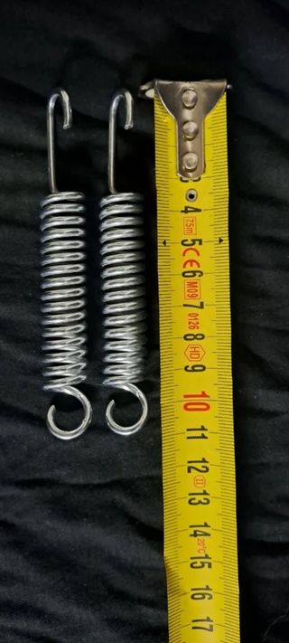 Muelles y tornillos para m82
