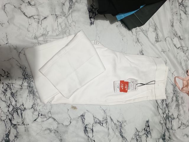 Pantalones pinzas 32 es una xs pero vale s