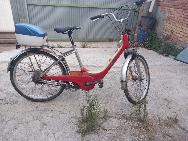 Bicicleta eléctrica Monty antigua de segunda mano por 200 EUR en