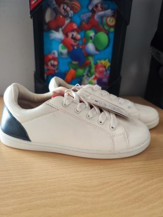 Zapatillas blancas niño - nuevas