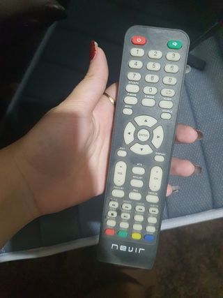 Televisión Nevir 22 pulgadas