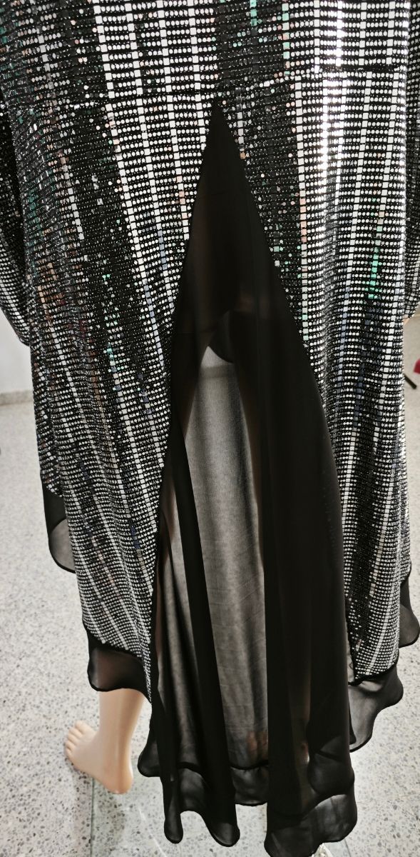 Vestido fiesta brillo asimétrico