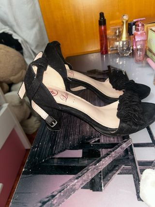 Tacones negros - Fiesta