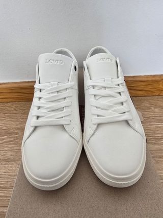 Zapatillas Levi's Blancas N°37