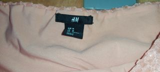 Falda negra encaje y rosa lentejuelas 