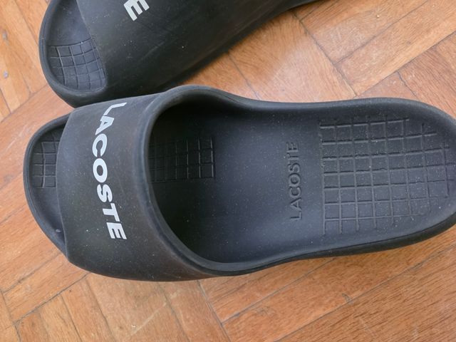 Chanclas Lacoste negras talla 43