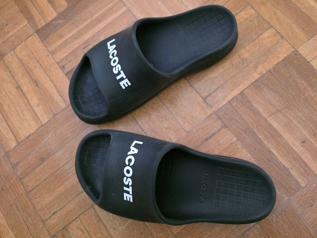 Chanclas Lacoste negras talla 43