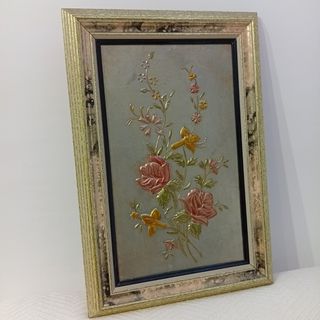 Cuadro de madera ancha nuevo floral al relieve