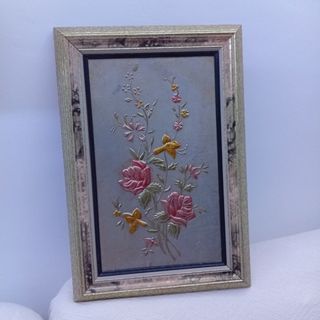 Cuadro de madera ancha nuevo floral al relieve