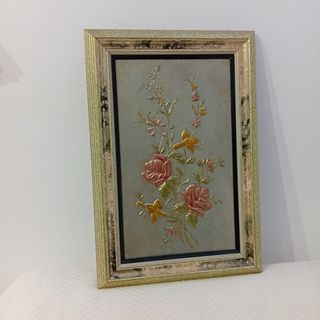 Cuadro de madera ancha nuevo floral al relieve