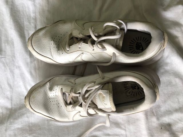Zapatillas Nike blancas