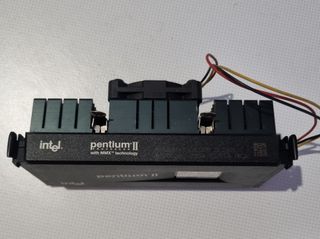 Processador Intel Pentium II MMX - 1994/96