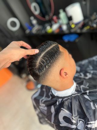 Barbero a domicilio – Corte y barba profesional