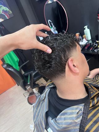 Barbero a domicilio – Corte y barba profesional