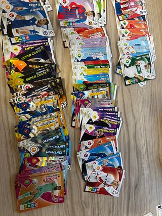 Cromos de fútbol: liga 2021-2022, más de 200cromo