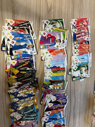 Cromos de fútbol: liga 2021-2022, más de 200cromo