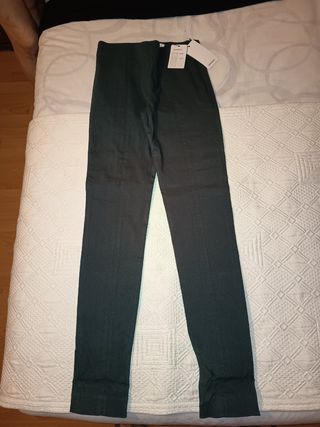 Pantalones Mango, talla XS - Verde oliva