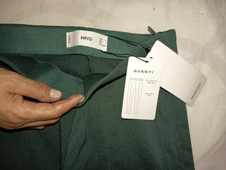 Pantalones Mango, talla XS - Verde oliva