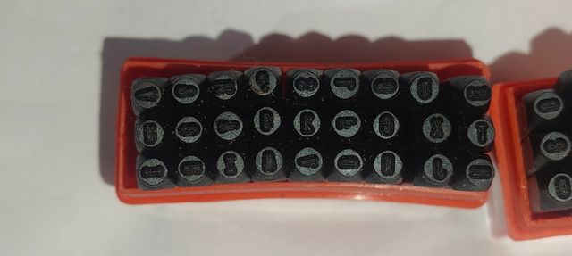 Punzones letras y números 2mm
