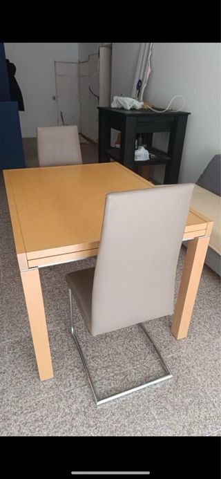 3 Sillas Comedor - Piel Sintética Beige