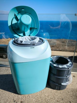 Bañera Stokke + pañalera Tippe