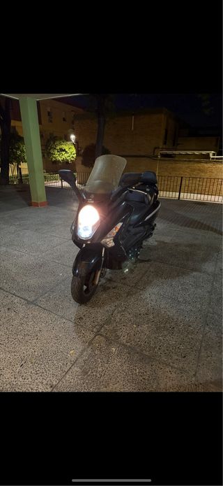 SYM 125cc - Moto scooter se vende por cambio moto