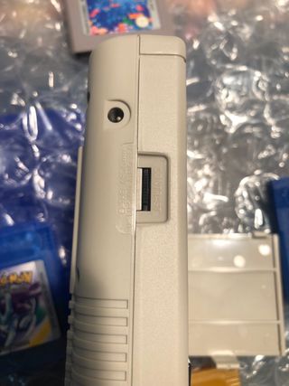 Game Boy + 4 juegos