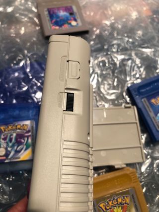 Game Boy + 4 juegos