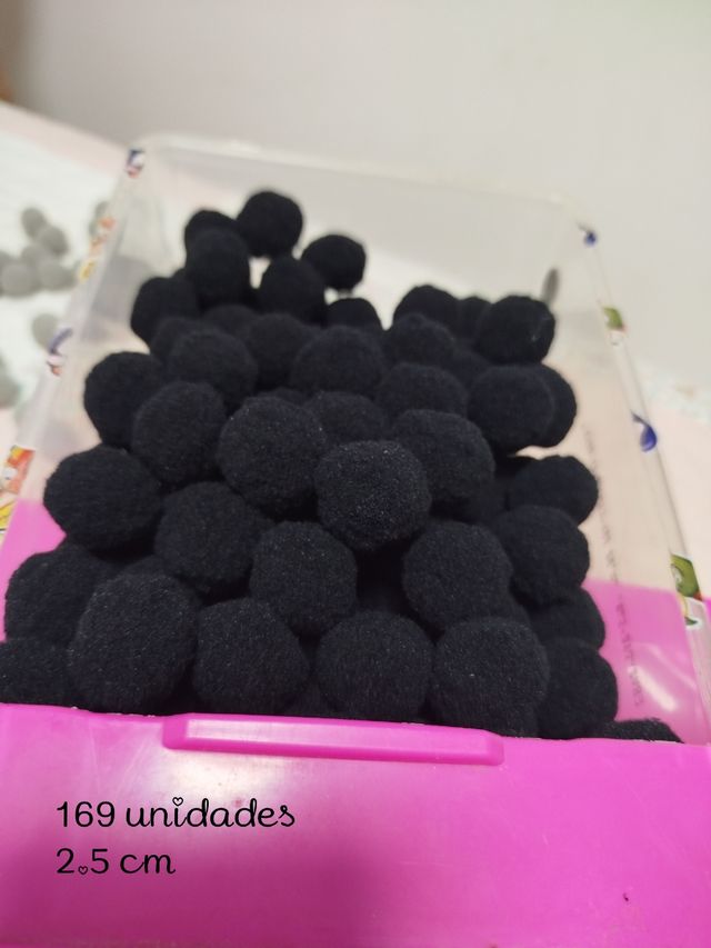 Pompones de colores: Manualidades