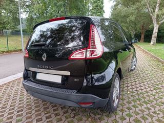 Renault Scenic 2011