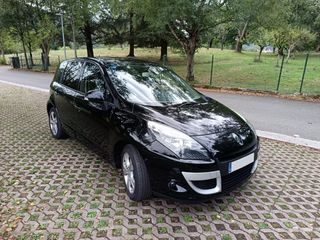 Renault Scenic 2011