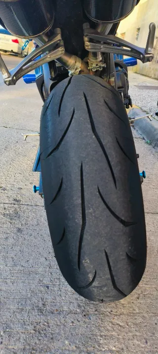 Yamaha R1 - Moto Impecable