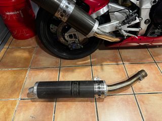 Escape Carbono Yamaha R1 (98-99)