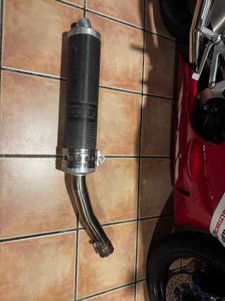 Escape Carbono Yamaha R1 (98-99)