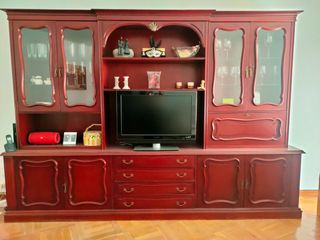 Librería clásica de madera