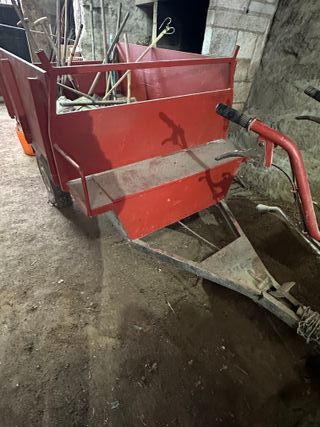 Motocultor con remolque