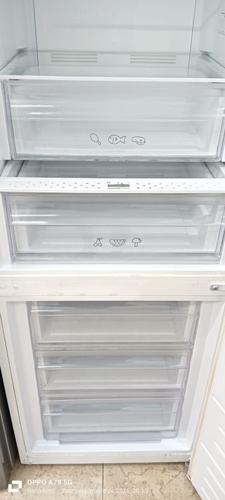 Nevera Combi SVAN 
NO FROST ENERGÍA A+