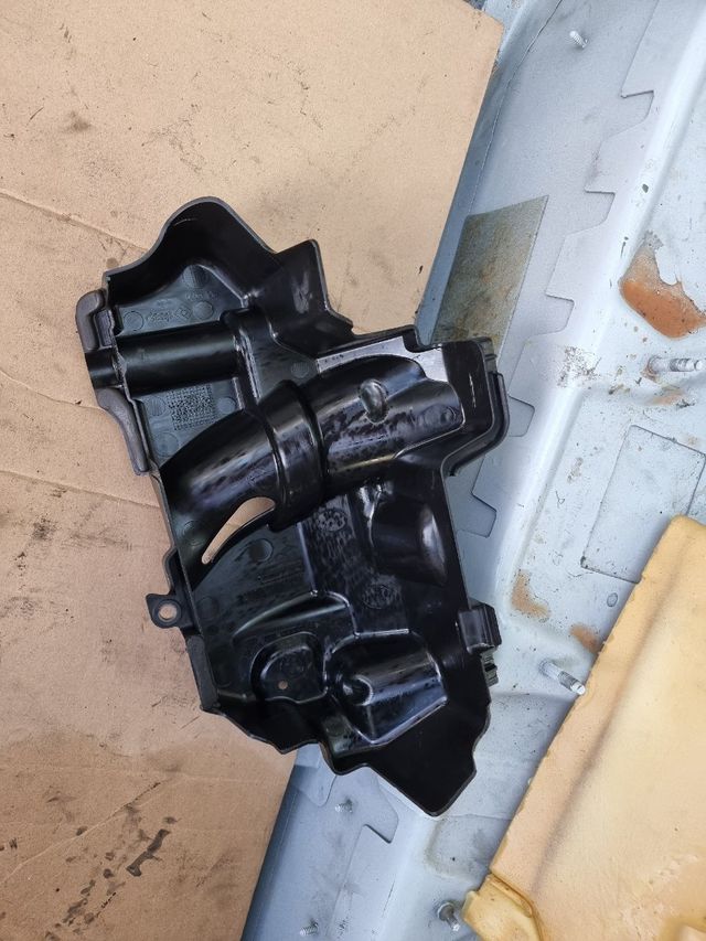 OFFERTA coperchio iniettore Renault Megane 3