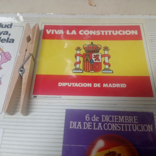 Pegatinas coche clasico y libro taller Renault