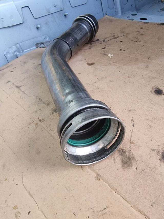 Tubo metallico intercooler Renault Megane III 1.5 D