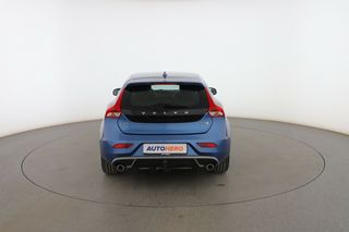 Volvo V40 2.0 T3 R-Design Momentum