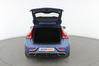 Volvo V40 2.0 T3 R-Design Momentum