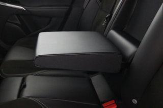 Volvo V40 2.0 T3 R-Design Momentum