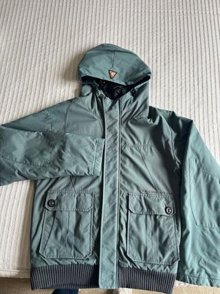 Cazadora verde hombre