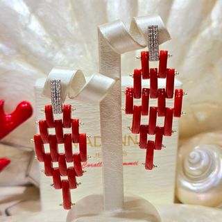 Orecchini Cartier di corallo rosso in Argento 925