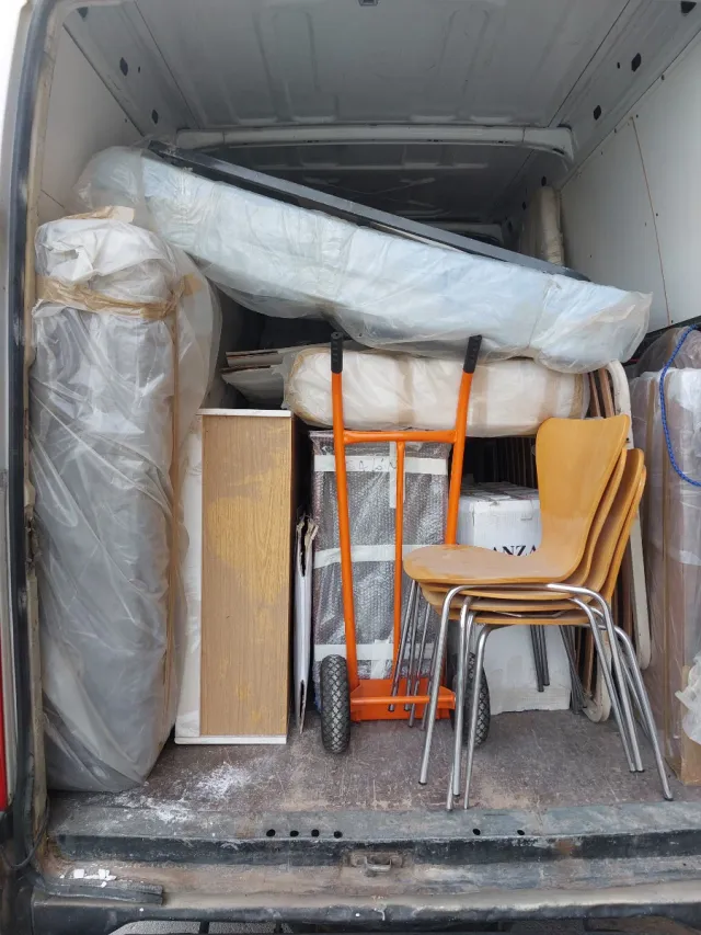 MUDANZAS Y PORTES ECONÓMICOS CARTAGENA Y CERCANÍAS