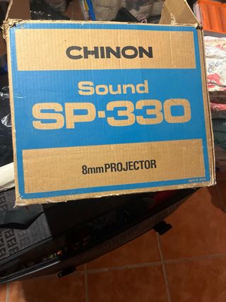 Proyector CHINON SP-330 Super 8
