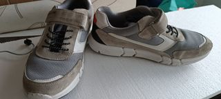 Zapatillas Geox niño - grises y beige