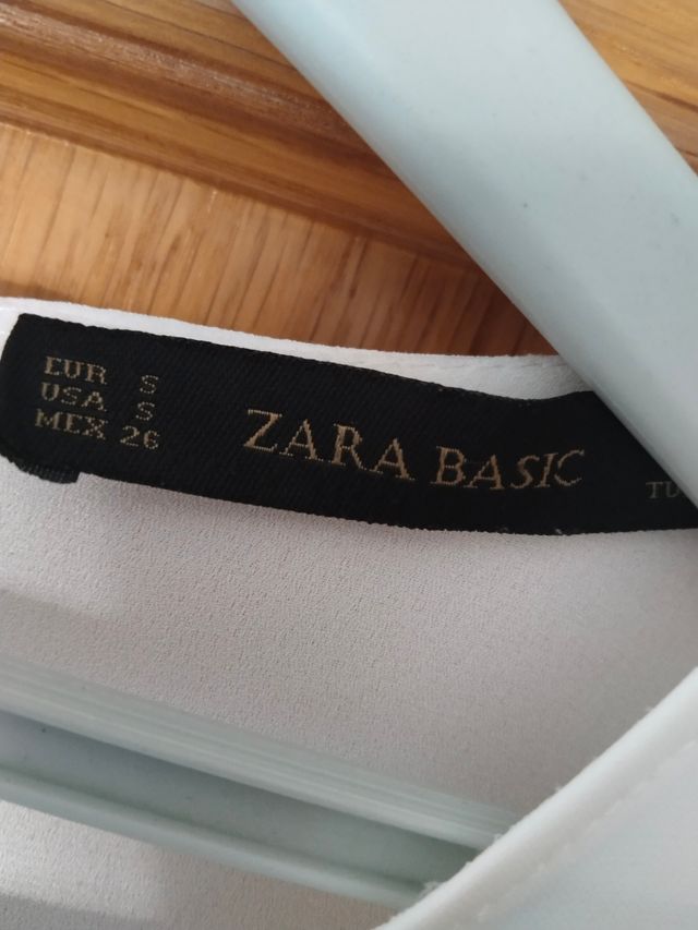 Blusa Zara blanca - sin mangas