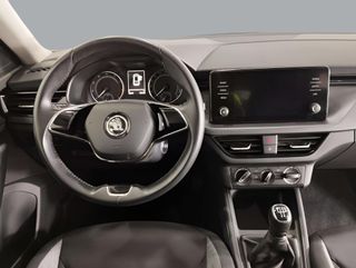 Skoda Kamiq 1.0 TSI Active 70 kW (95 CV)